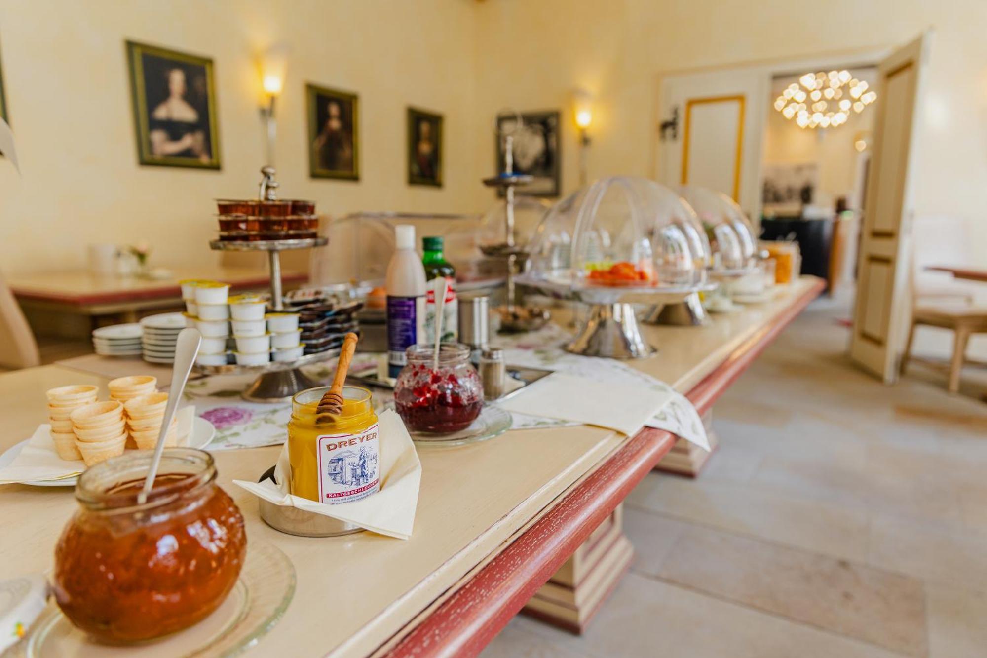 Hotel Zur Fuerstabtei Герфорд Екстер'єр фото